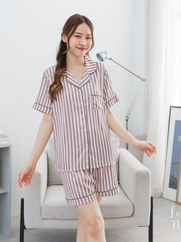 ชุดนอนผู้หญิง Silk Satin แขนสั้น-ขาสั้น So Sweet A77 - Image 2