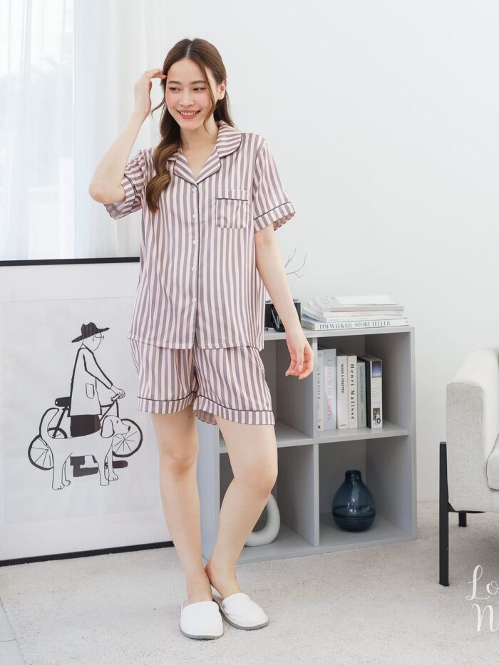 ชุดนอนผู้หญิง Silk Satin แขนสั้น-ขาสั้น So Sweet A77 - Image 3
