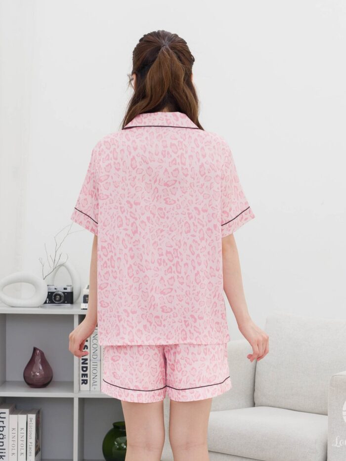 ชุดนอน LovelyNight แขนสั้น-ขาสั้น Pink Leopard A63 - Image 8