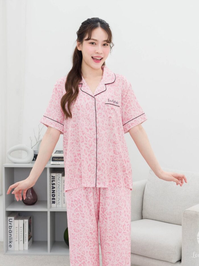 ชุดนอน LovelyNight แขนสั้น-ขายาว Pink Leopard D63