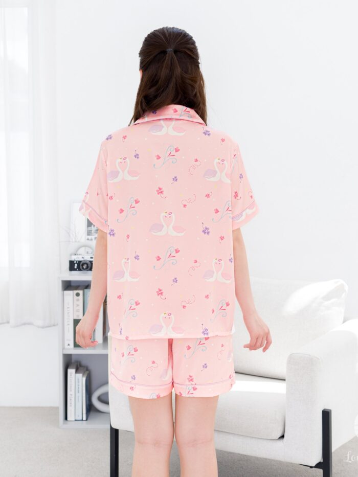 ชุดนอน LovelyNight แขนสั้น-ขาสั้น Loving Swans A58 - Image 9