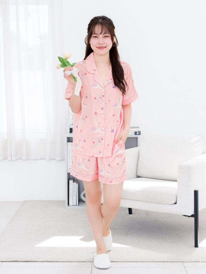 ชุดนอน LovelyNight แขนสั้น-ขาสั้น Loving Swans A58 - Image 8