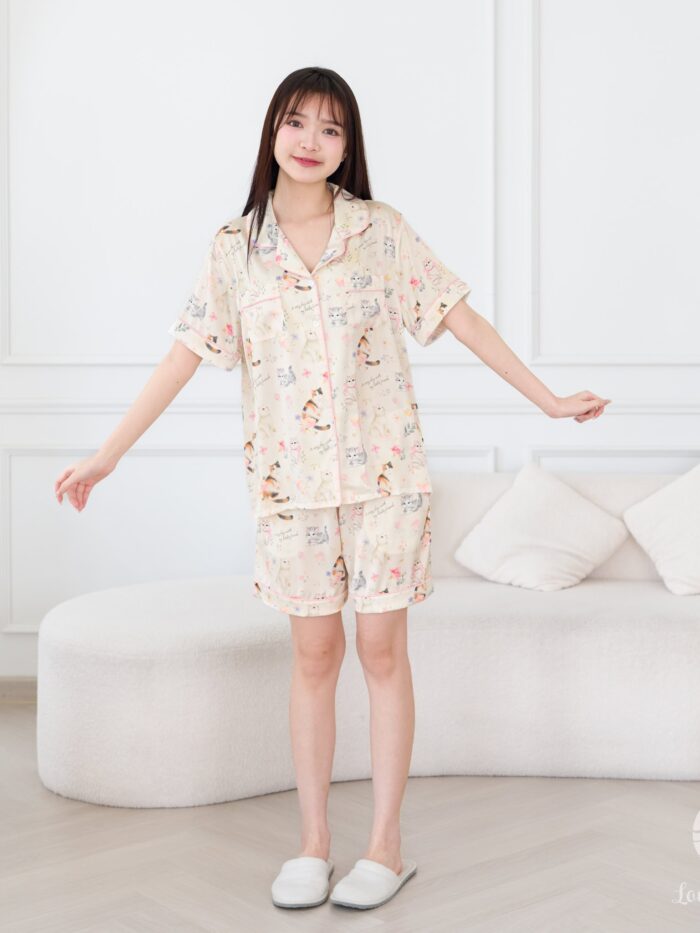 ชุดนอน LovelyNight แขนสั้น-ขาสั้น Floral Cats A19 - Image 7