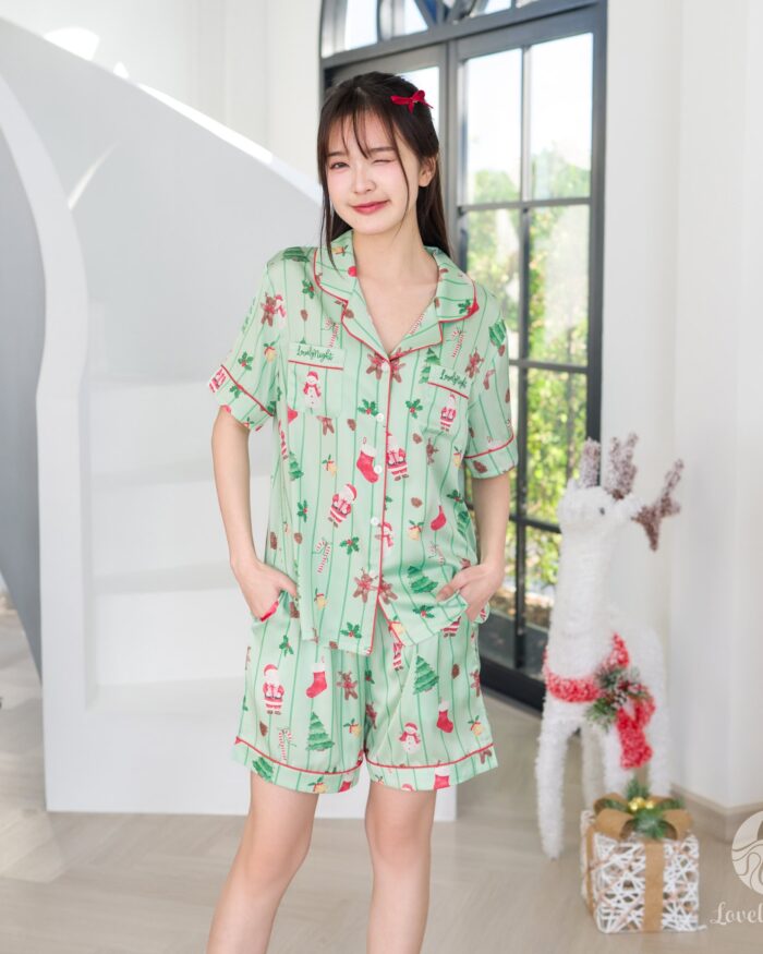 ชุดนอน LovelyNight แขนสั้น-ขาสั้น Xmas Green A90