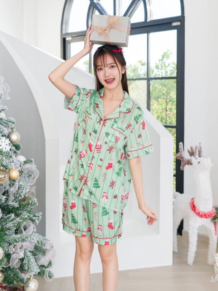 ชุดนอน LovelyNight แขนสั้น-ขาสั้น Xmas Green A90 - Image 3
