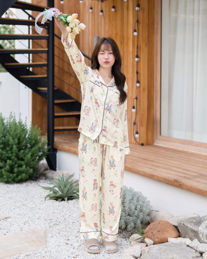 ชุดนอน LovelyNight แขนยาว-ขายาว Wildlife Melody B38