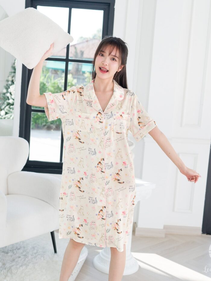 ชุดนอน LovelyNight กระโปรง Floral Cats C19 - Image 2