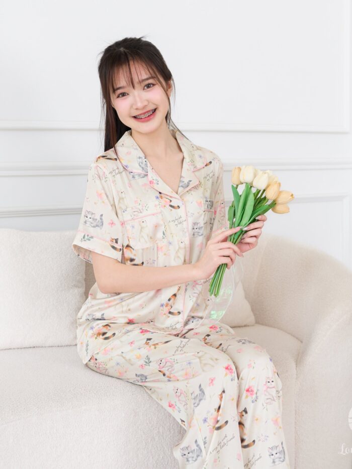 ชุดนอน LovelyNight แขนสั้น-ขายาว Floral Cats D19 - Image 5