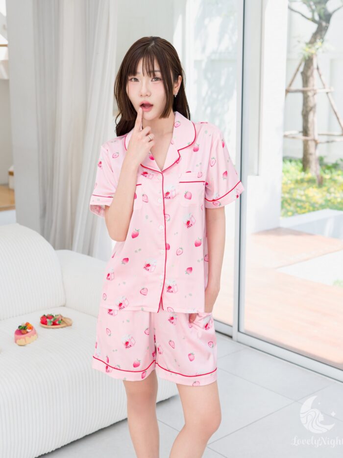 ชุดนอน LovelyNight แขนสั้น-ขาสั้น Strawberry Milk A11 - Image 2