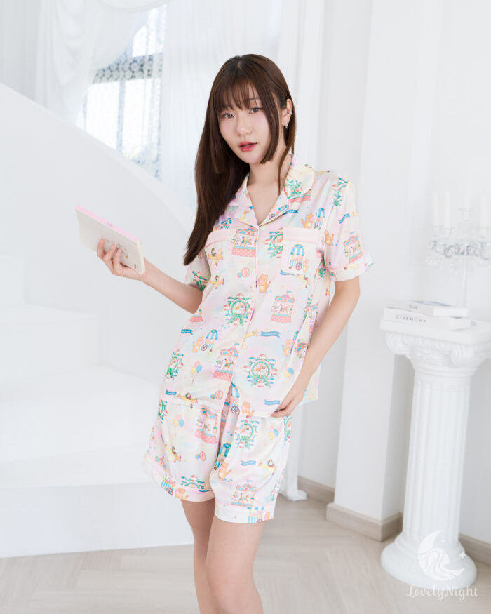 ชุดนอน LovelyNight แขนสั้น-ขาสั้น Candy Cat Land A14