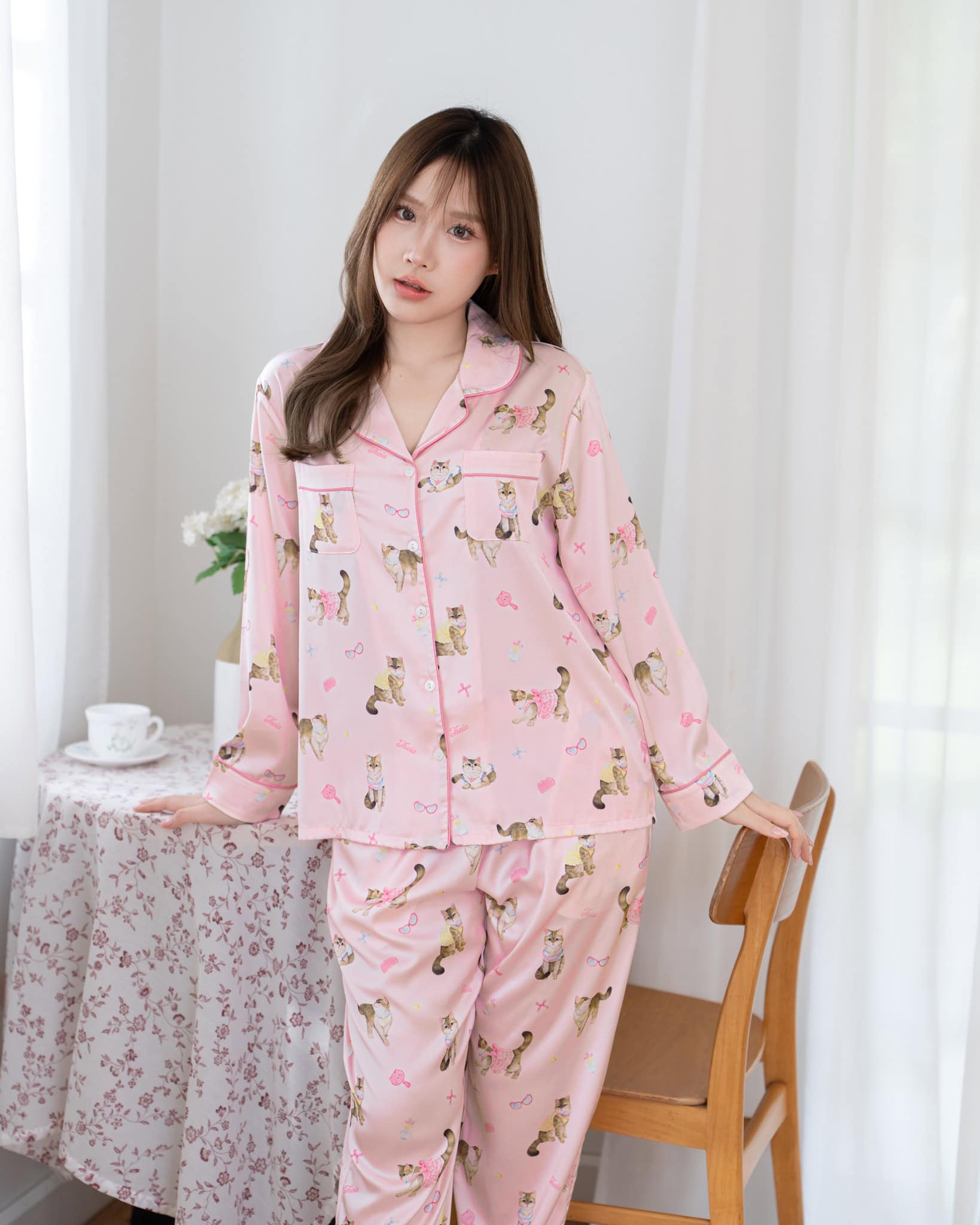 ชุดนอน LovelyNight แขนยาว-ขายาว Theia B81