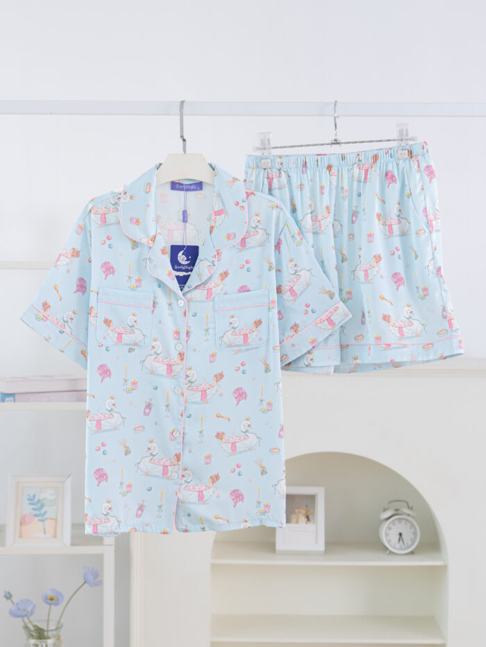 ชุดนอน LovelyNight แขนสั้น-ขาสั้น Swan Bath A34 - Image 2